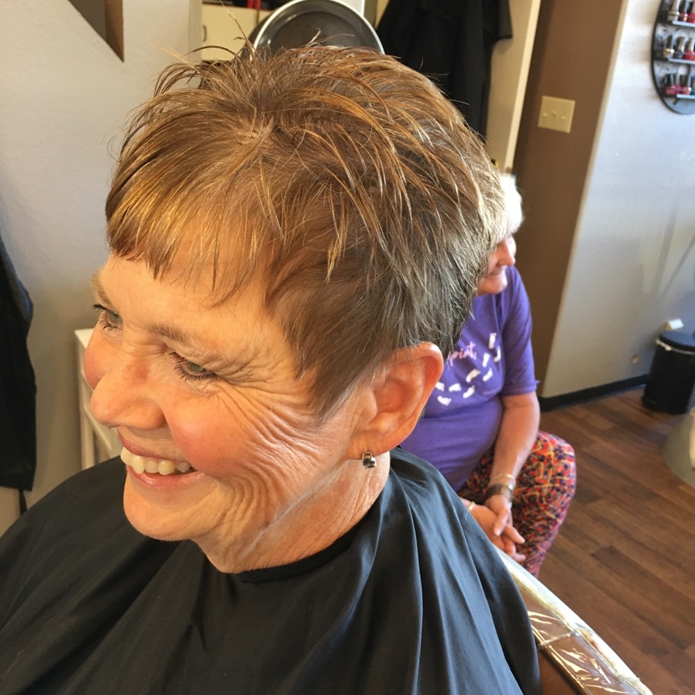 Meet your Posher, Vickie